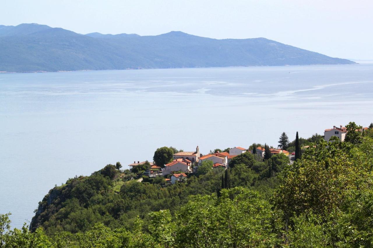Apartments With A Parking Space Kraj, Opatija - 7794 Exterior foto
