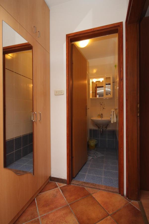Apartments With A Parking Space Kraj, Opatija - 7794 Exterior foto